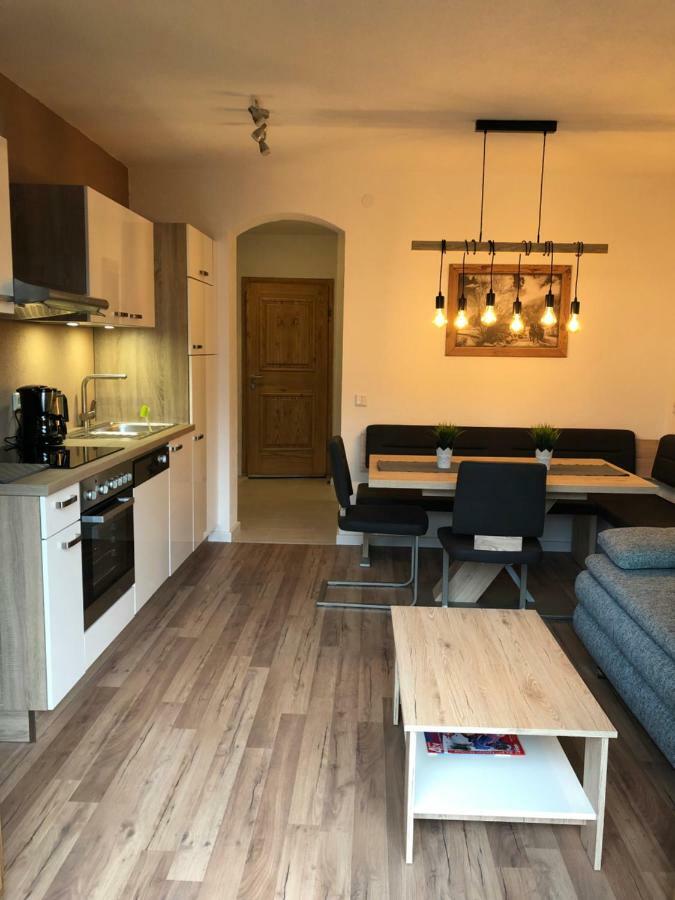 Haus Central Lofer Eksteriør billede